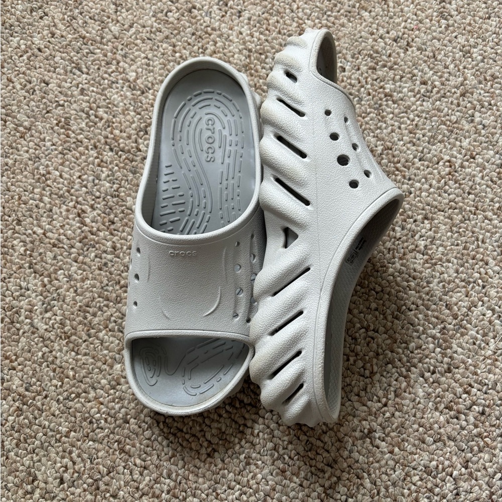 Crocs Slide Sandals - Picture 4 of 7